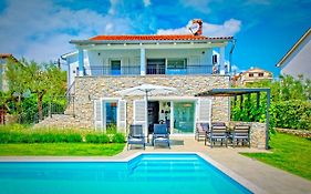 Salt&Sand Villa